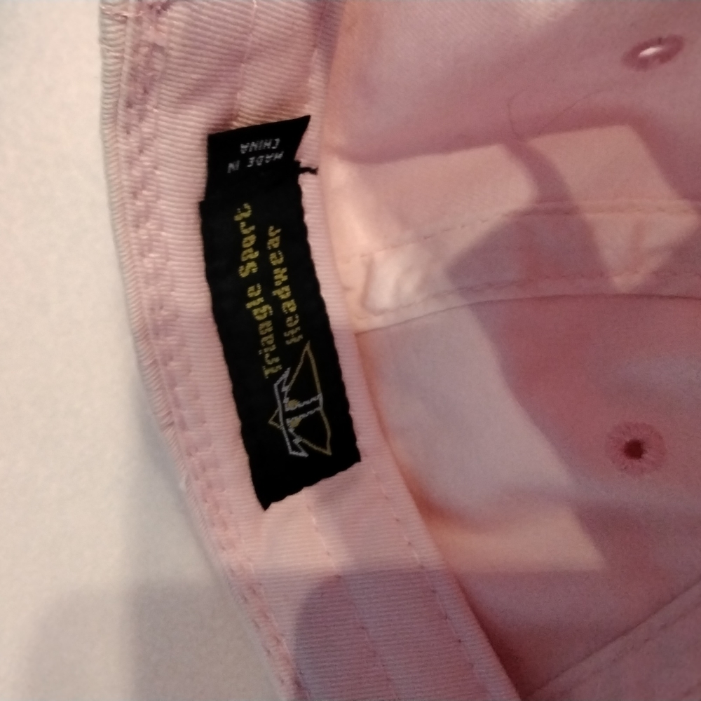 Ladies fleece jacket and baseball cap in pink - Picture 13 of 13